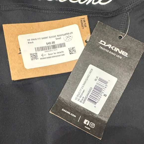 Black Rash Guard - Picture 2 of 2